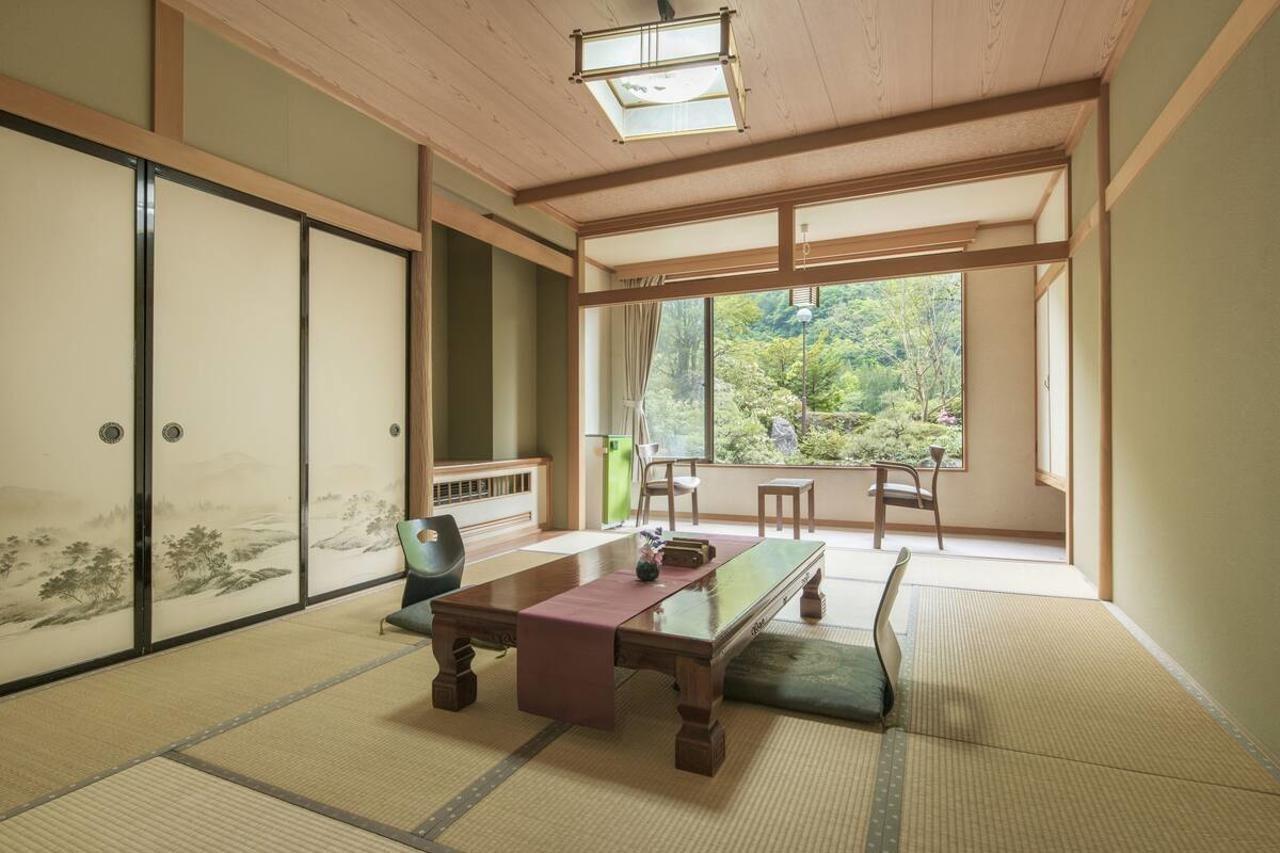 Hotel Okuhida Yakushi No Yu Honjin Takayama  Esterno foto