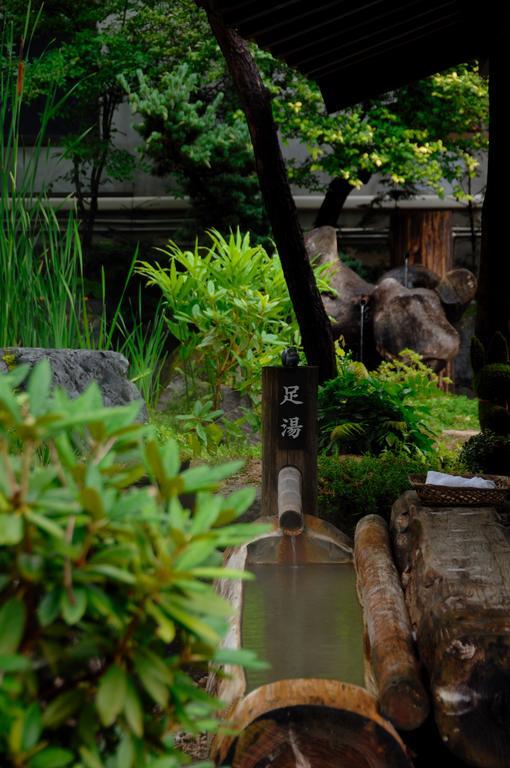 Hotel Okuhida Yakushi No Yu Honjin Takayama  Esterno foto