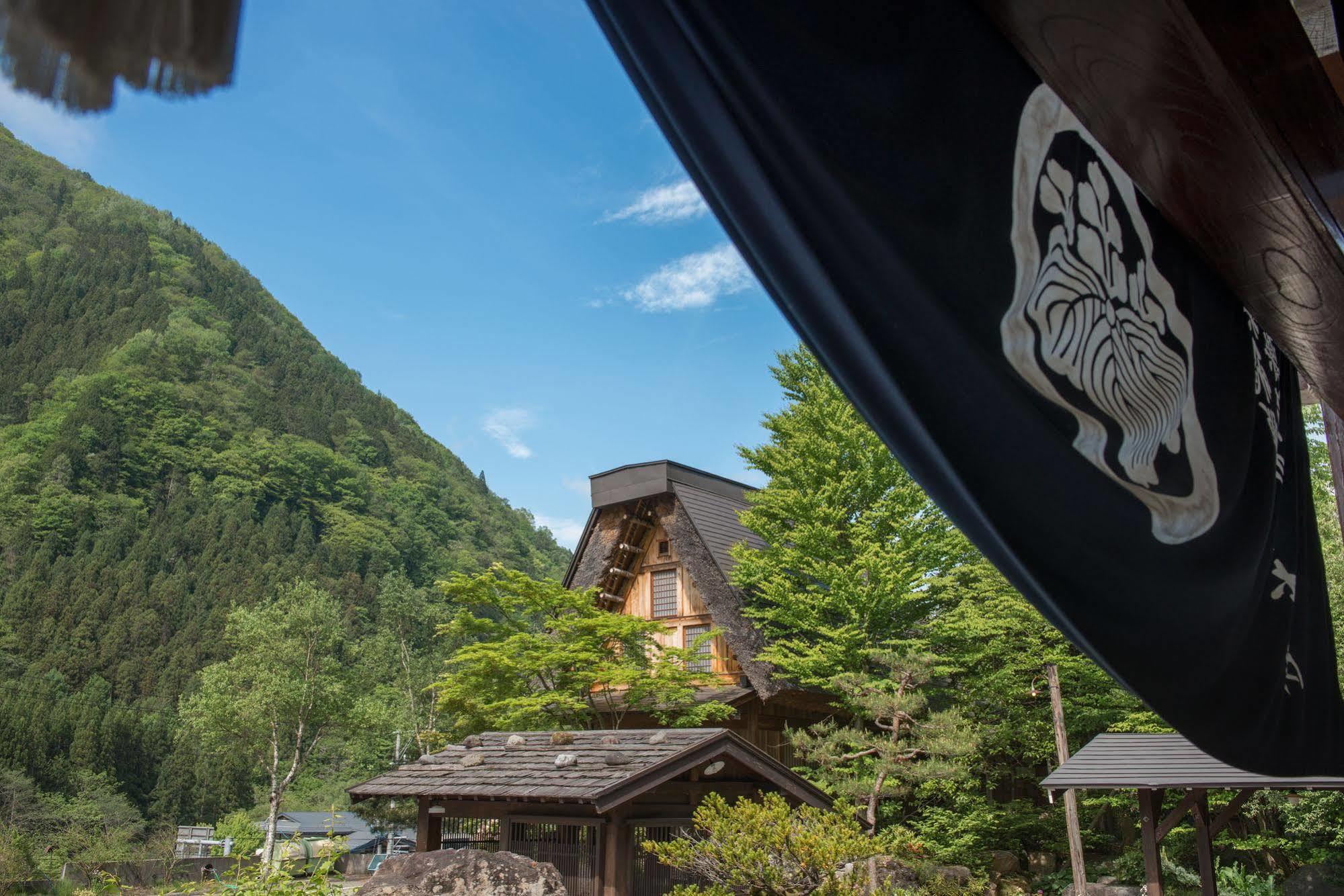 Hotel Okuhida Yakushi No Yu Honjin Takayama  Esterno foto