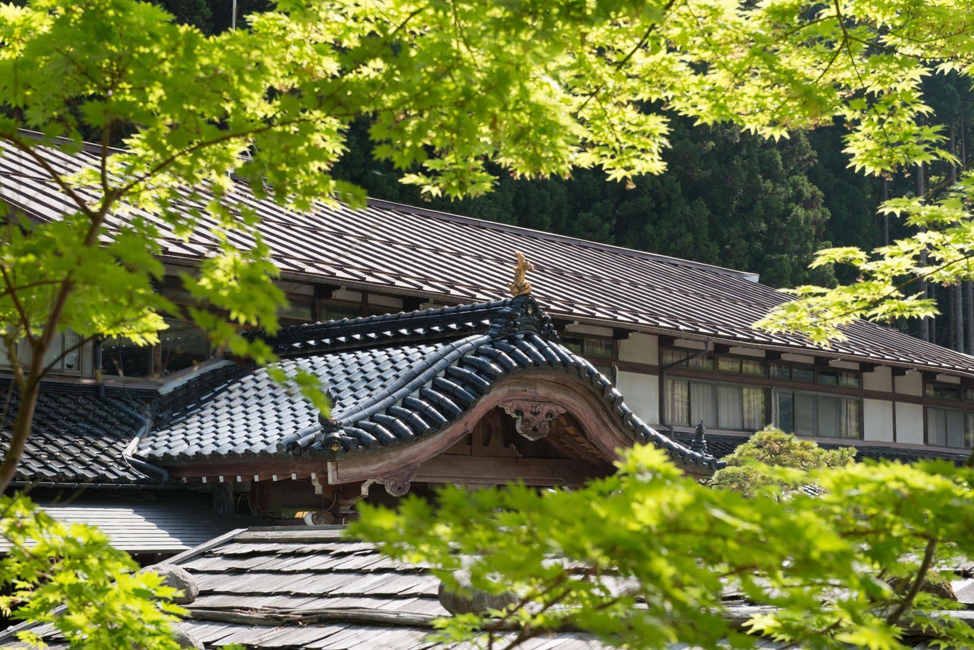 Hotel Okuhida Yakushi No Yu Honjin Takayama  Esterno foto