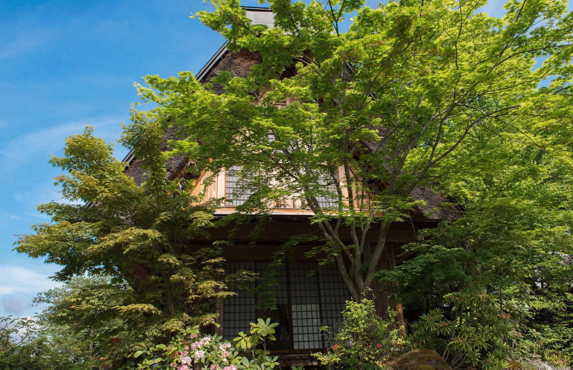 Hotel Okuhida Yakushi No Yu Honjin Takayama  Esterno foto